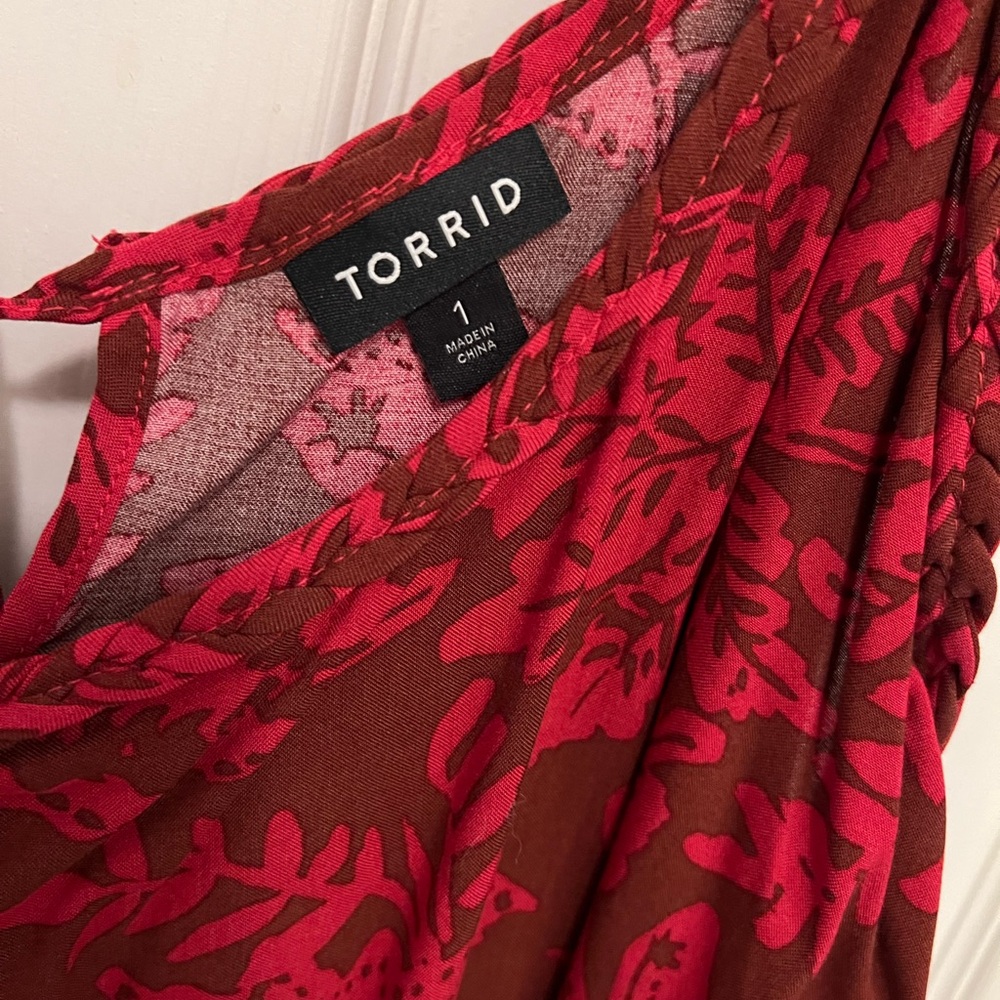 Torrid Red and Brown Floral Tank top